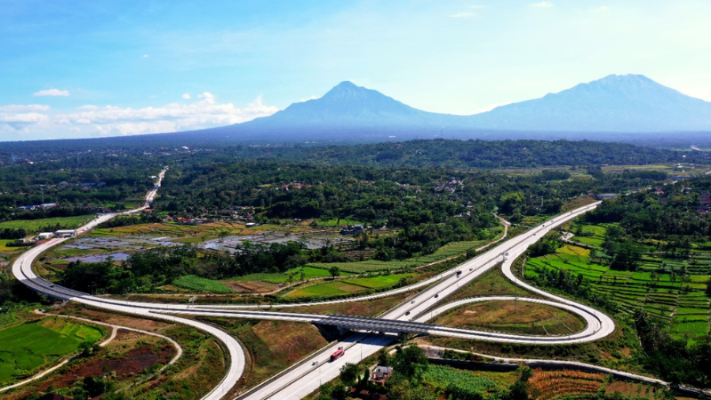 Kompak! Komisaris dan Direksi Jasa Marga Serok 72.900 Saham JSMR Rp4.590-4.670 per Lembar