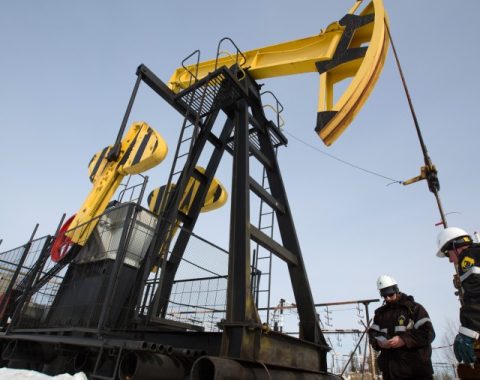 Intervensi G7 dan Nasib Harga Minyak Dunia: Upaya Darurat Meredam Krisis Energi