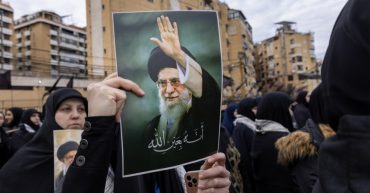 “Perang Iran Pecah: Saham Energi & Gold Siap ‘To The Moon’?