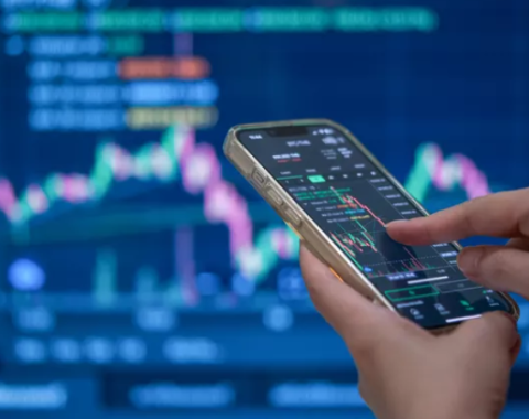 Rangkuman Strategi Sektoral: Navigasi Pasar di Tengah Tren Bearish