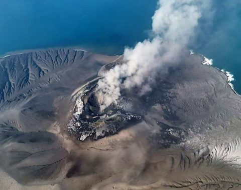 π‘ AKTIVITAS ANAK KRAKATAU, SEKTOR HEALTHCARE TERANGKAT